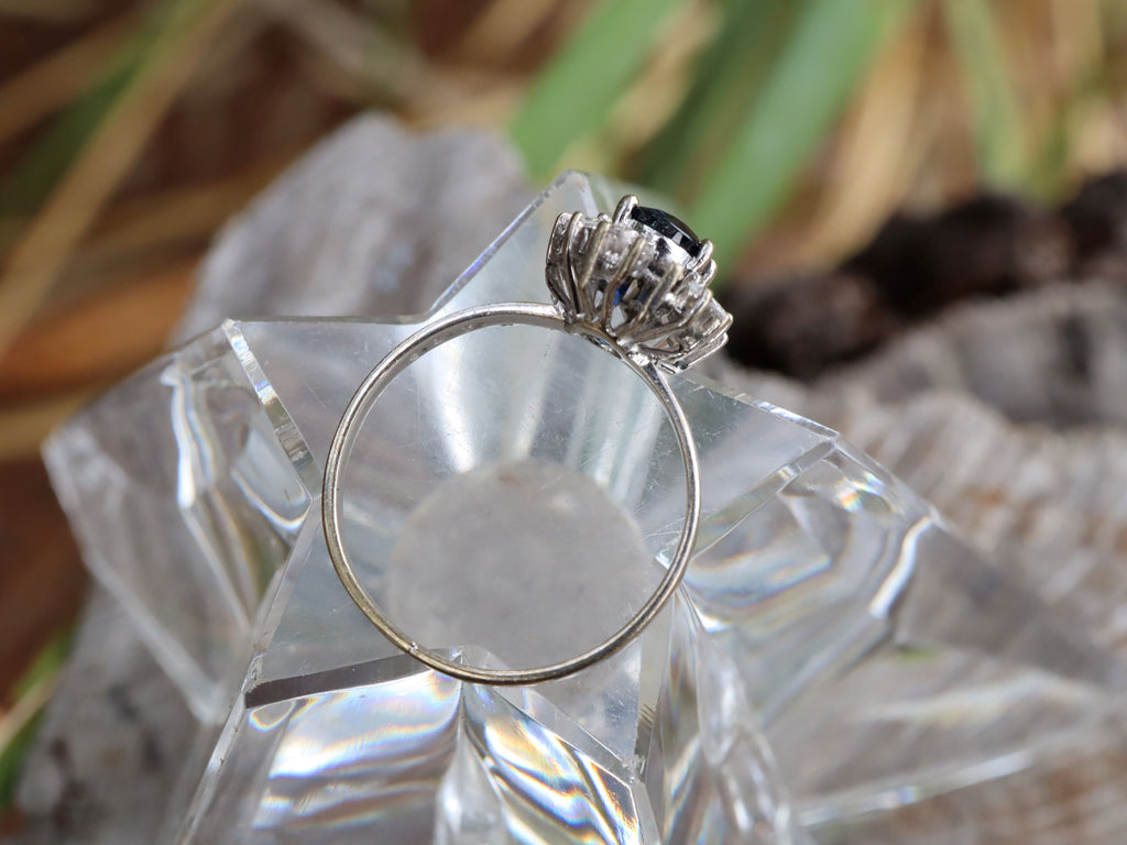 Sapphire and Diamond Cluster Ring in 18ct