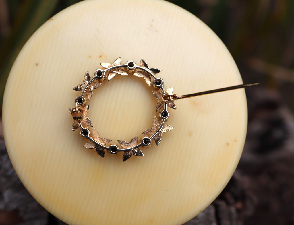 Sapphires in 18ct Gold.