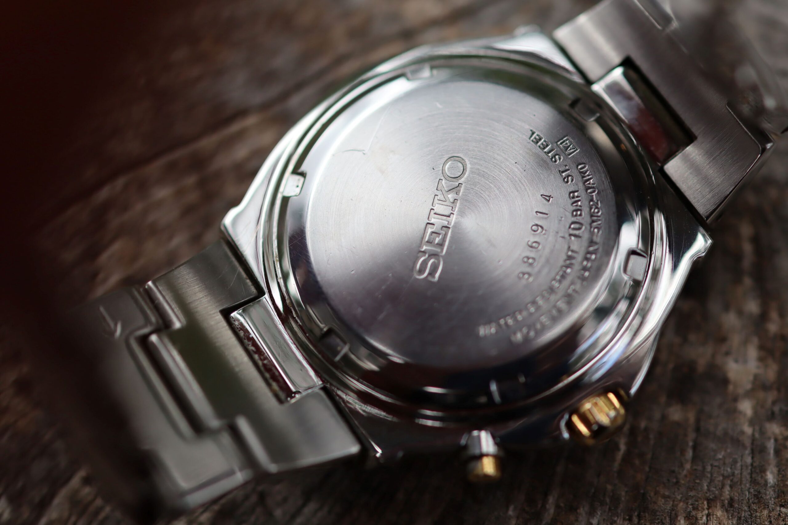 Seiko Kinetic 100m Watch