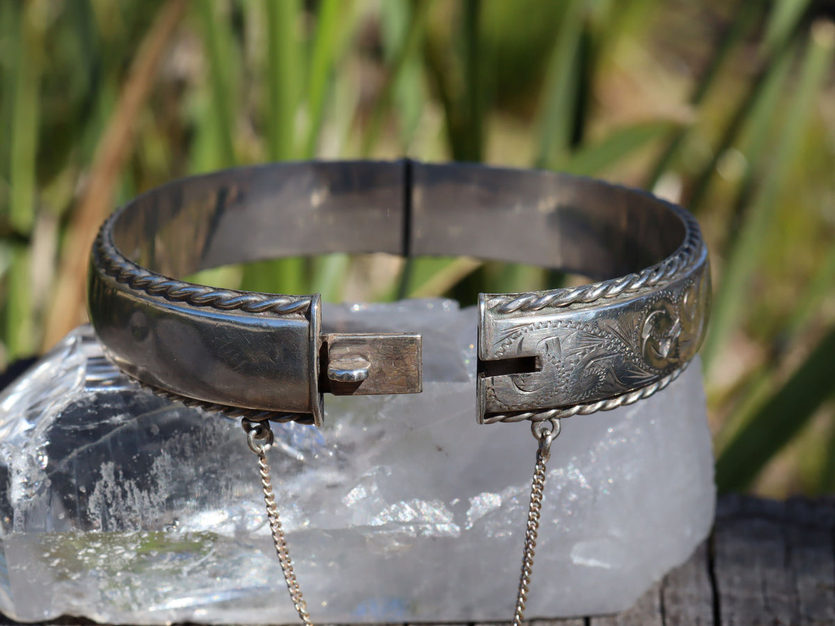 Sterling Silver Hinged Bangle by Henry Hyde & Sons c.1920