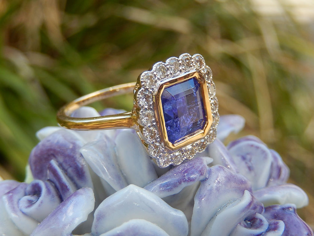 3.93ct Tanzanite and Diamond Ring in 18ct Gold