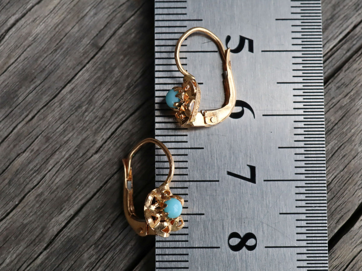 Turquoise in 18ct