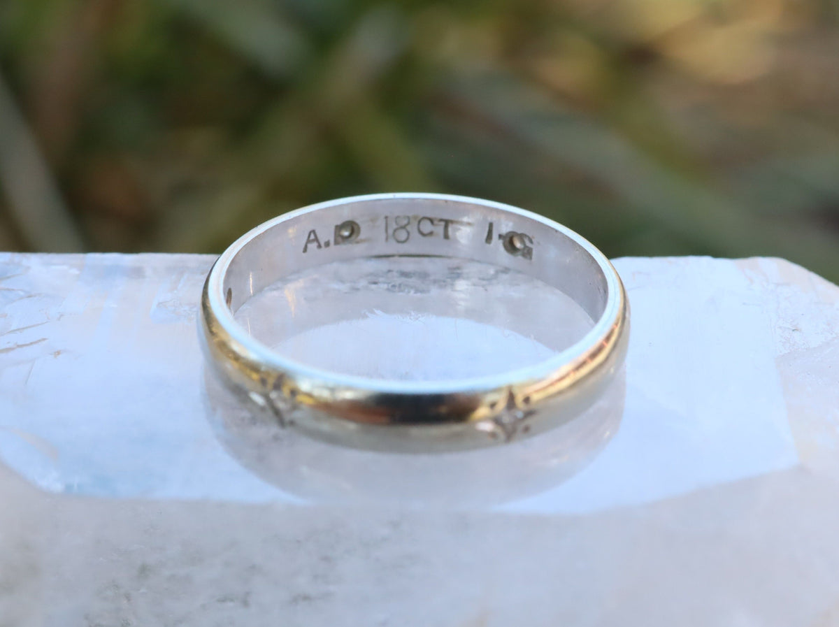 18ct White Gold and Diamond Wedding Ring