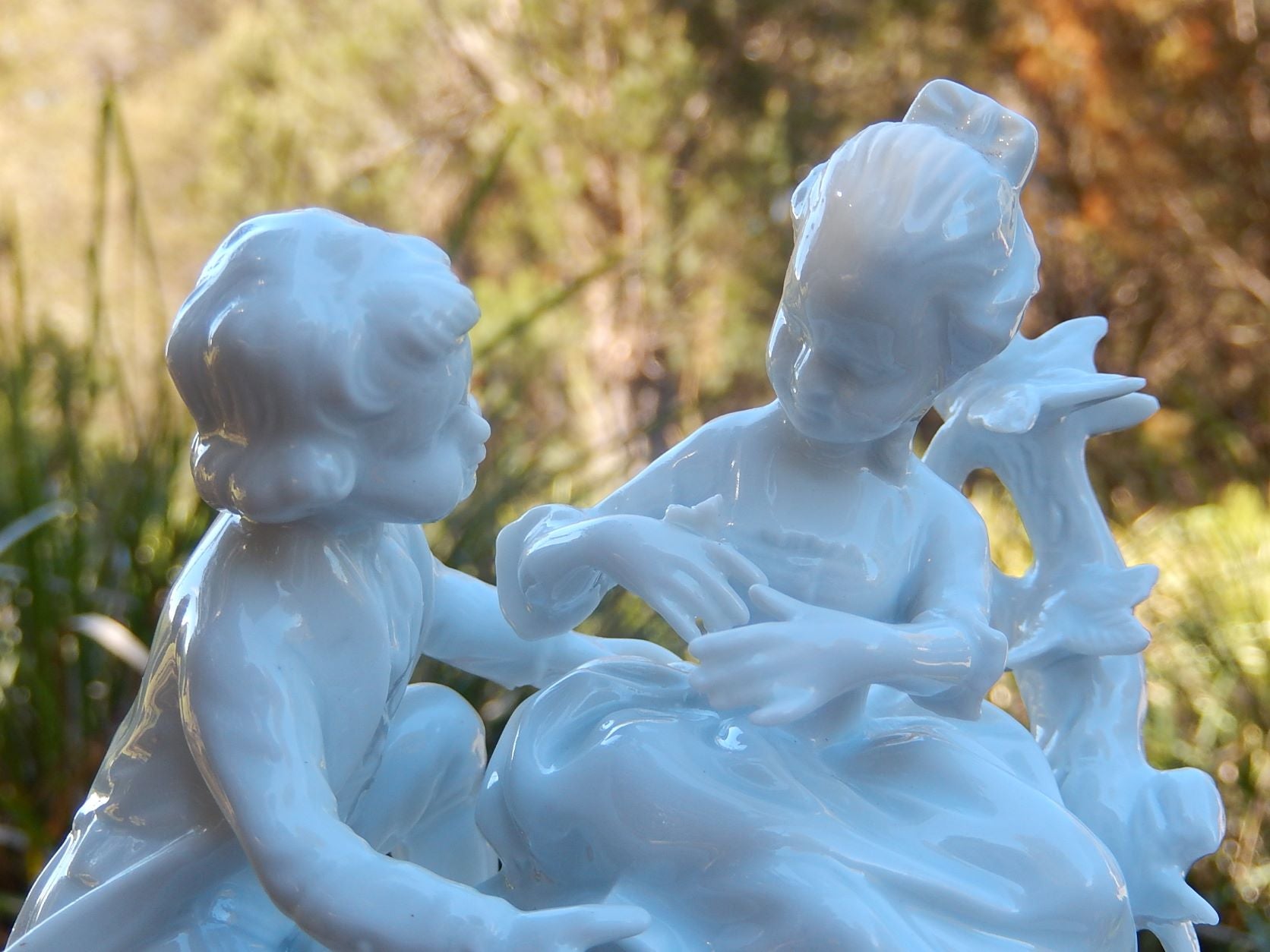 Unter Weiss Bach Porcelain